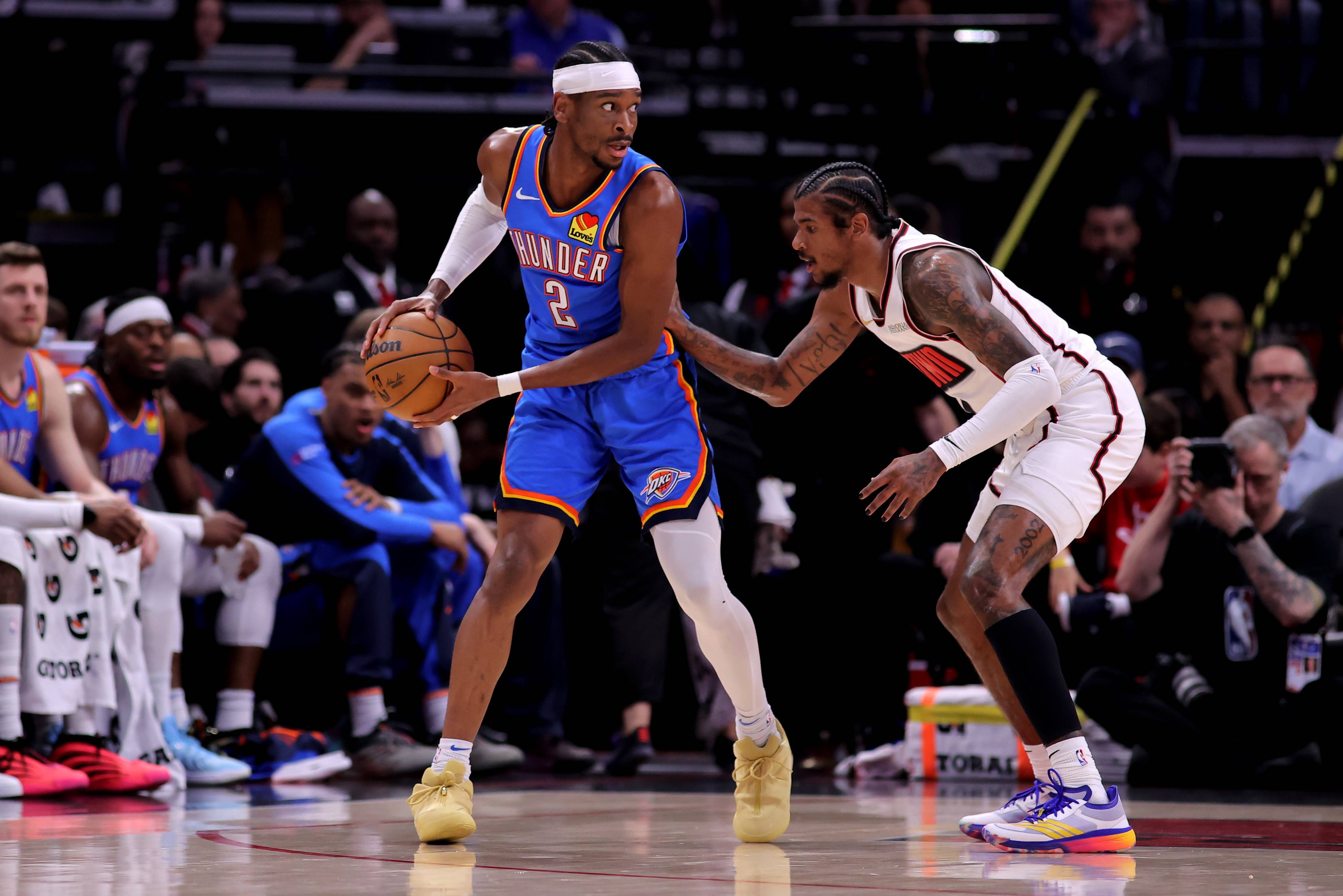 关于休斯敦火箭迎NBA季后赛关键赛，赛后战术微调，质疑声仍在，团队化学反应显著的信息