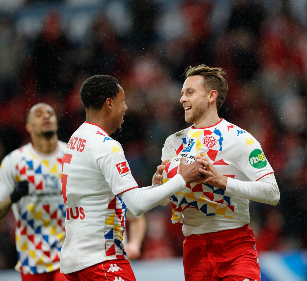 关于关键时刻体能课后，圣安东尼奥马刺回应争议备战德甲，质疑声仍在，轮换策略成焦点的信息