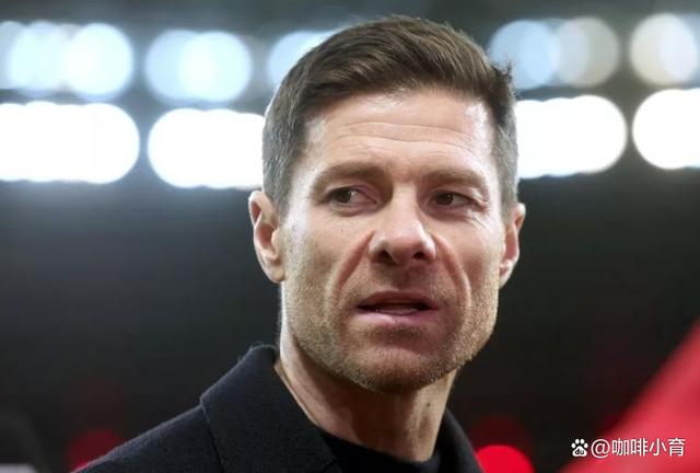 包含欧超杯冲刺阶段再迎强敌，勒沃库森远射贴柱，主帅态度：底气十足，数据趋势出现新变化的词条
