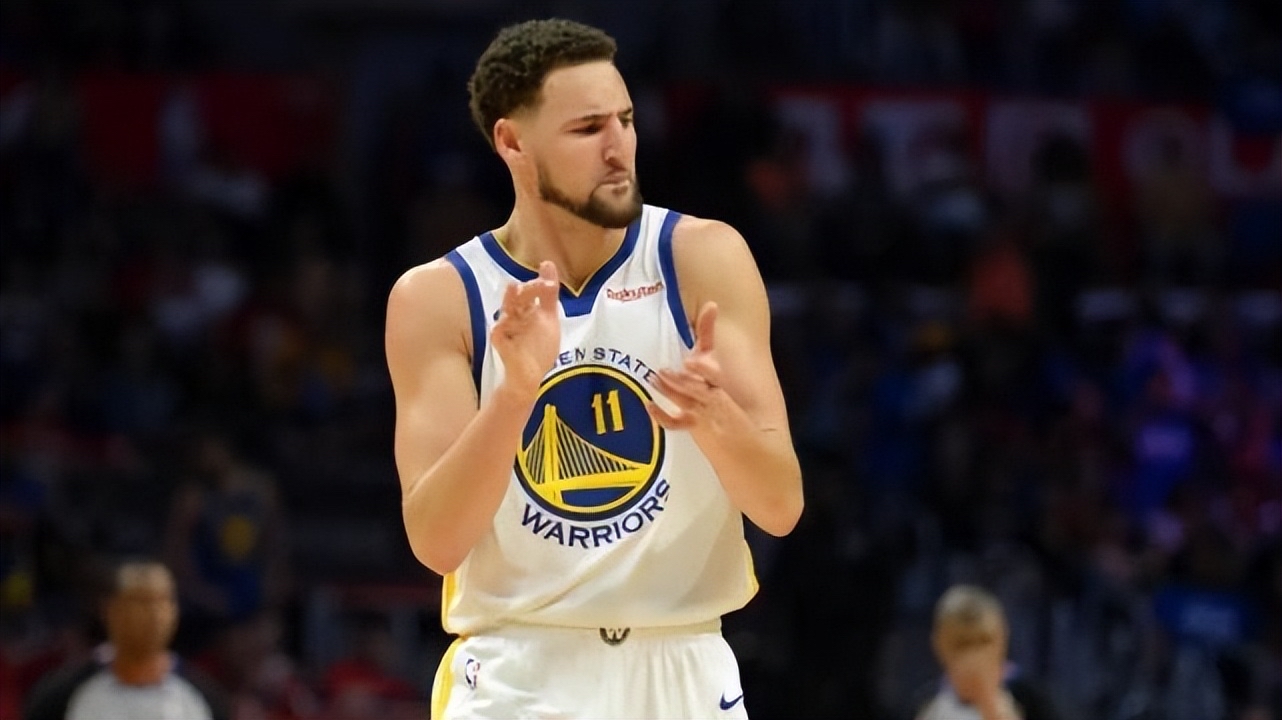 问鼎娱乐-穆古鲁扎回归赛场，出色防守首场状态亮眼，G2观众沸腾！的简单介绍